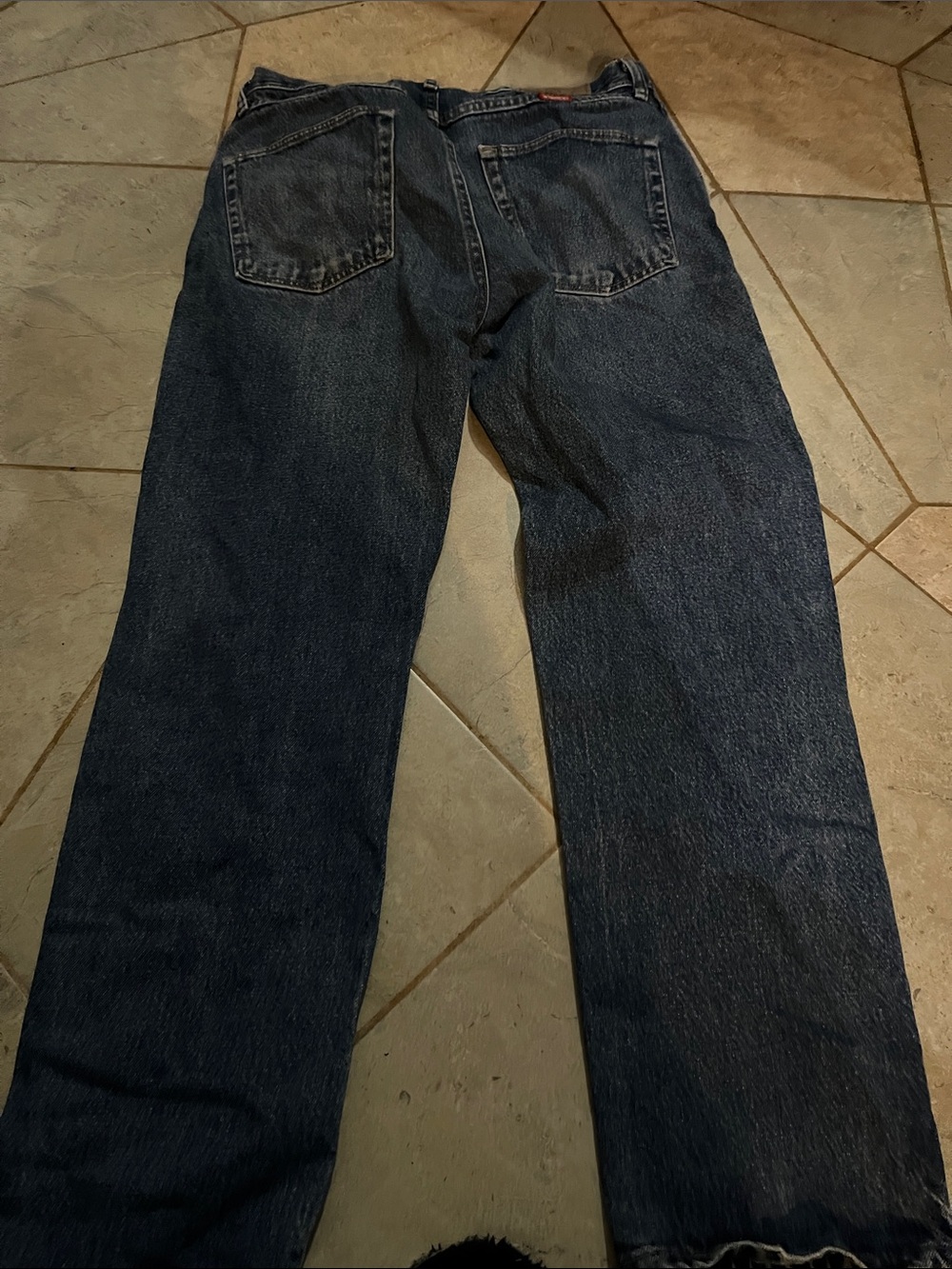 Wrangler Men's Relaxed Straight-Leg Jeans in Dark Blue Denim